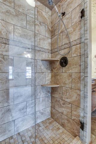 10541 Ricky Lane, Midwest City, OK 73130