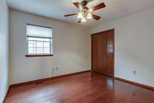 10541 Ricky Lane, Midwest City, OK 73130