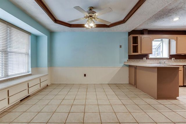 10541 Ricky Lane, Midwest City, OK 73130