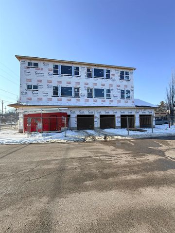 1109 S Carver Street, Traverse City, MI 49686