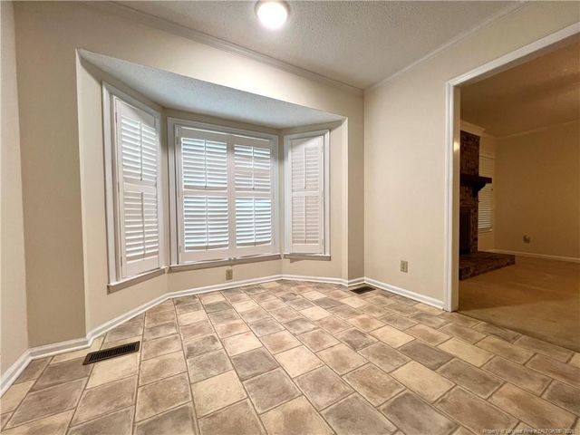 6017 Lakeway Drive, Fayetteville, NC 28306