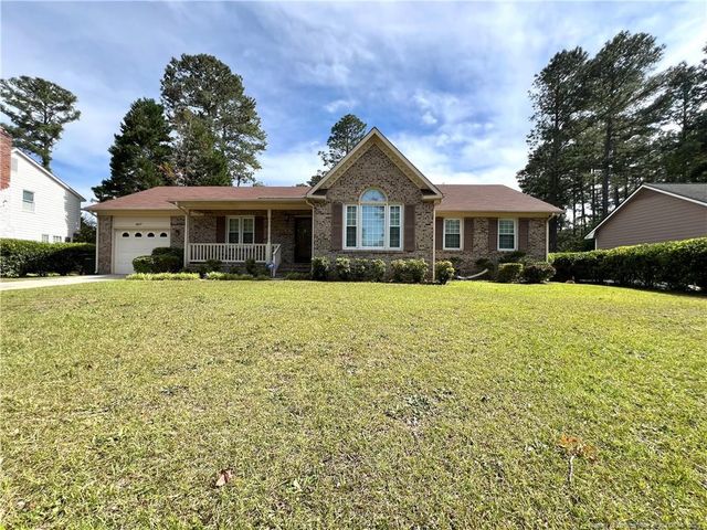 6017 Lakeway Drive, Fayetteville, NC 28306