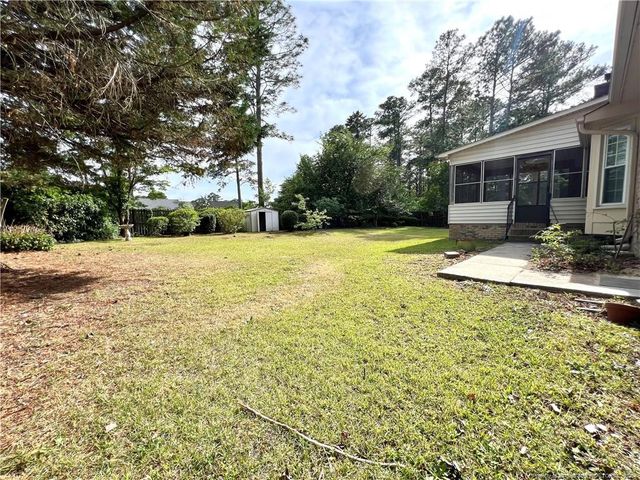 6017 Lakeway Drive, Fayetteville, NC 28306