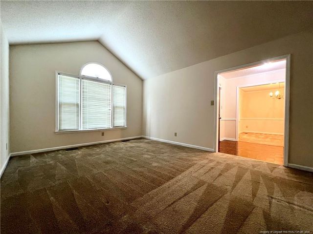 6017 Lakeway Drive, Fayetteville, NC 28306