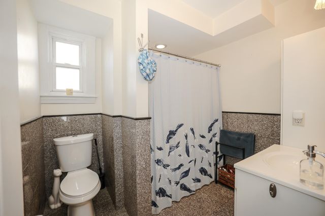 29 S Hall Street, Manchester, NH 03103