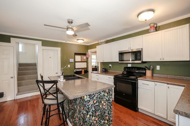 29 S Hall Street, Manchester, NH 03103