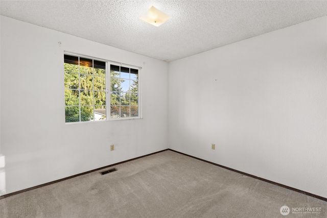 33411 29th Place SW, Federal Way, WA 98023
