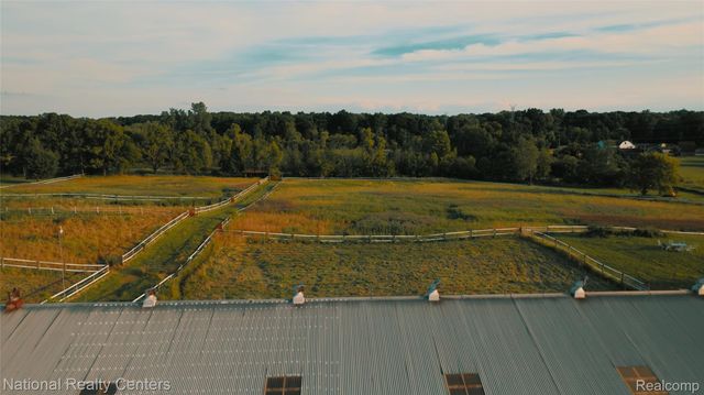 58191 8 Mile Road, Salem Township, MI 48167