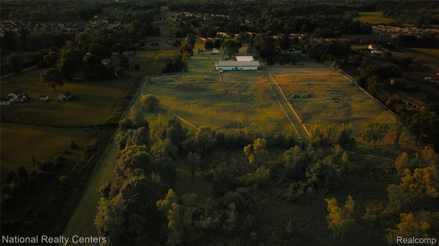 58191 8 Mile Road, Salem Township, MI 48167