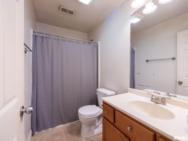 1409 BUSH Street, Pekin, IL 61554