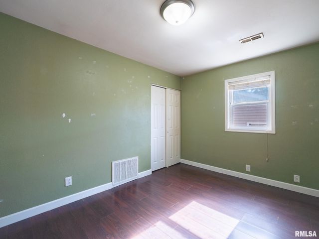 1409 BUSH Street, Pekin, IL 61554