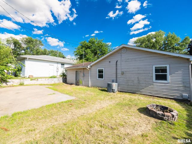 1409 BUSH Street, Pekin, IL 61554