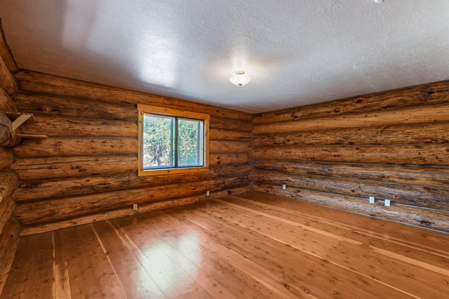 76 Los Altos De Cicuye, Pecos, NM 87552