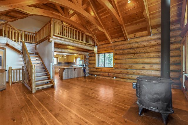 76 Los Altos De Cicuye, Pecos, NM 87552