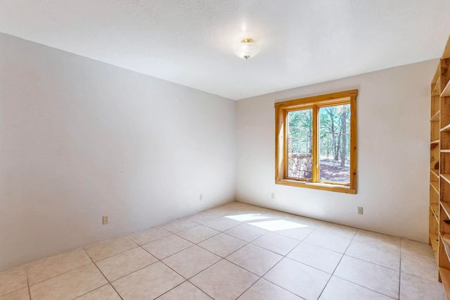 76 Los Altos De Cicuye, Pecos, NM 87552