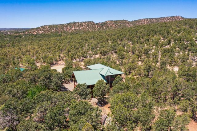 76 Los Altos De Cicuye, Pecos, NM 87552