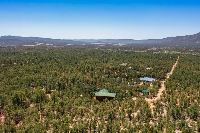 76 Los Altos De Cicuye, Pecos, NM 87552