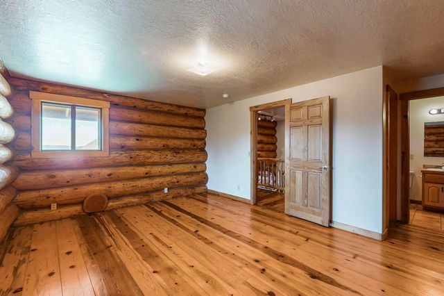 76 Los Altos De Cicuye, Pecos, NM 87552