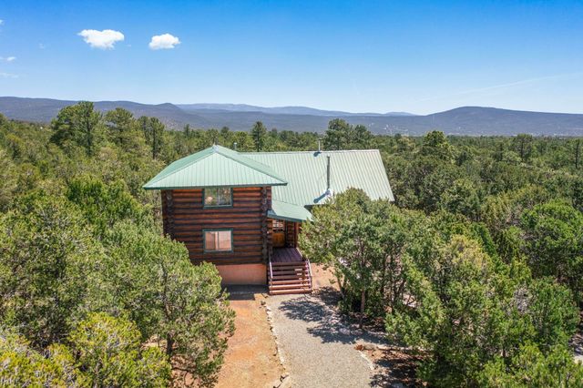 76 Los Altos De Cicuye, Pecos, NM 87552