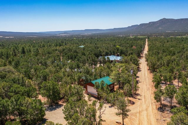 76 Los Altos De Cicuye, Pecos, NM 87552