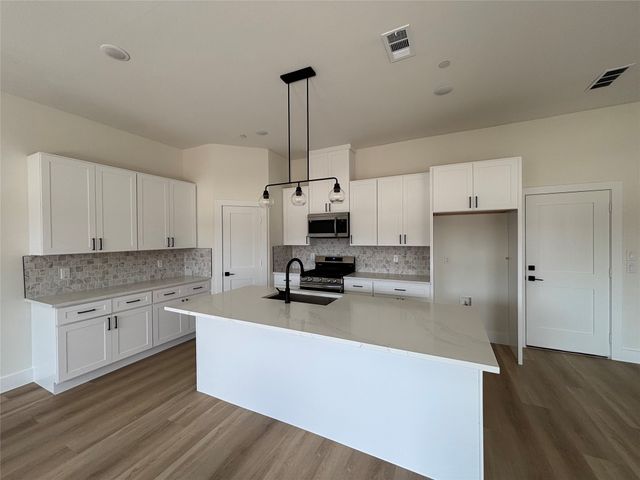 4444 Fatima Drive, Irving, TX 75062
