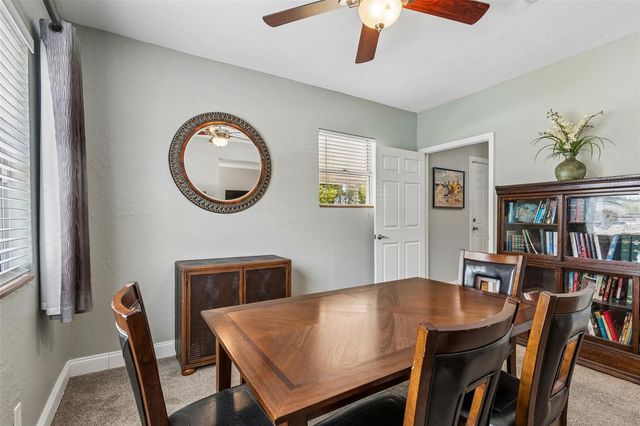 5598 14TH AVENUE N, St Petersburg, FL 33710