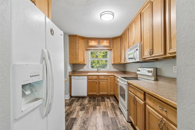 5598 14TH AVENUE N, St Petersburg, FL 33710