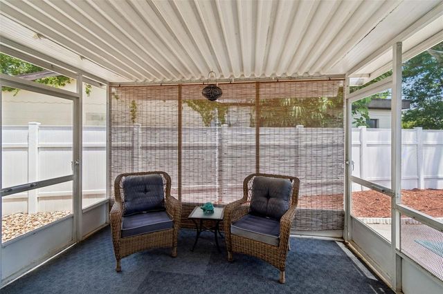 5598 14TH AVENUE N, St Petersburg, FL 33710