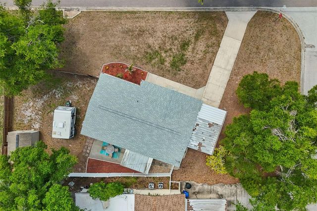 5598 14TH AVENUE N, St Petersburg, FL 33710