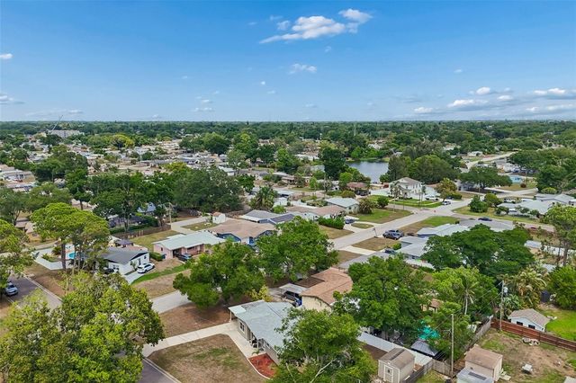 5598 14TH AVENUE N, St Petersburg, FL 33710