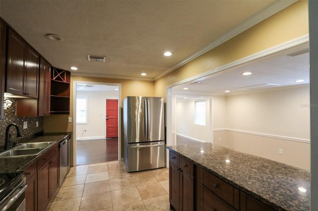 4419 W EUCLID AVENUE, Tampa, FL 33629