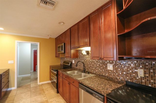 4419 W EUCLID AVENUE, Tampa, FL 33629
