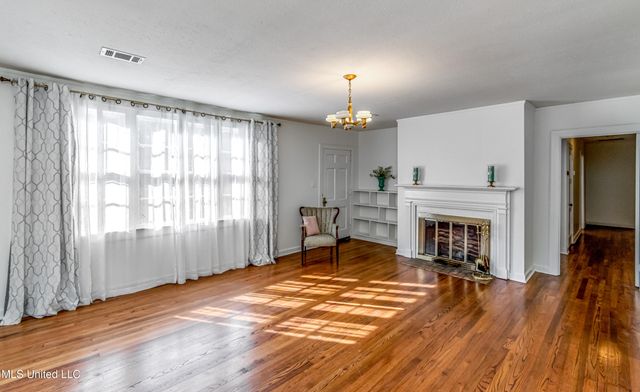 602 Simpson Hwy 149, Magee, MS 39111