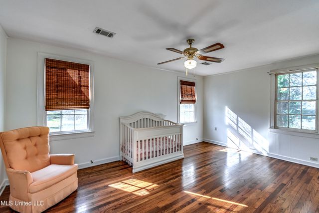 602 Simpson Hwy 149, Magee, MS 39111