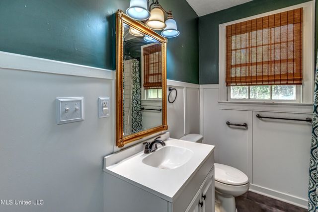 602 Simpson Hwy 149, Magee, MS 39111