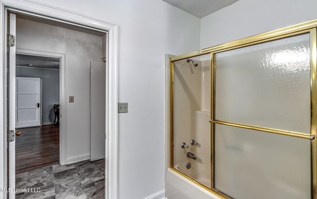 602 Simpson Hwy 149, Magee, MS 39111