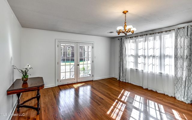 602 Simpson Hwy 149, Magee, MS 39111