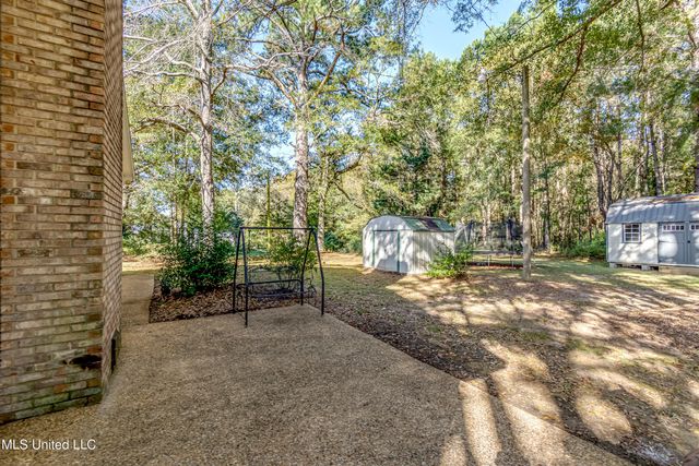 602 Simpson Hwy 149, Magee, MS 39111