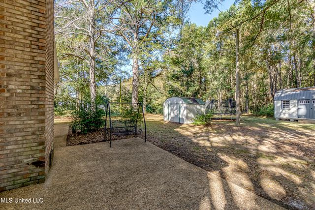 602 Simpson Hwy 149, Magee, MS 39111