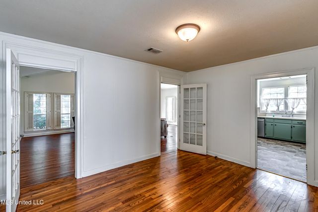 602 Simpson Hwy 149, Magee, MS 39111