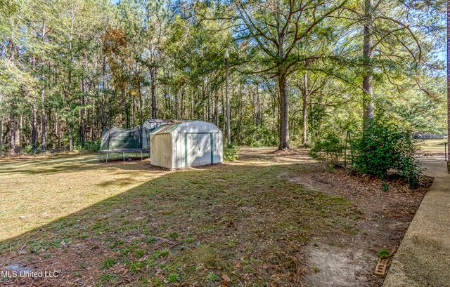 602 Simpson Hwy 149, Magee, MS 39111