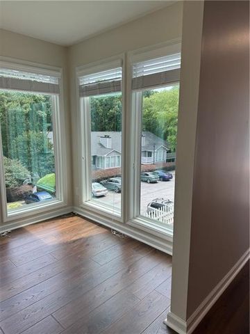907 NATCHEZ Trace, Atlanta, GA 30350