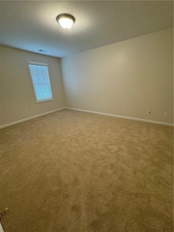 907 NATCHEZ Trace, Atlanta, GA 30350