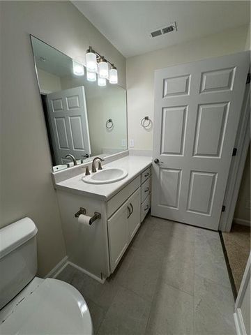 907 NATCHEZ Trace, Atlanta, GA 30350