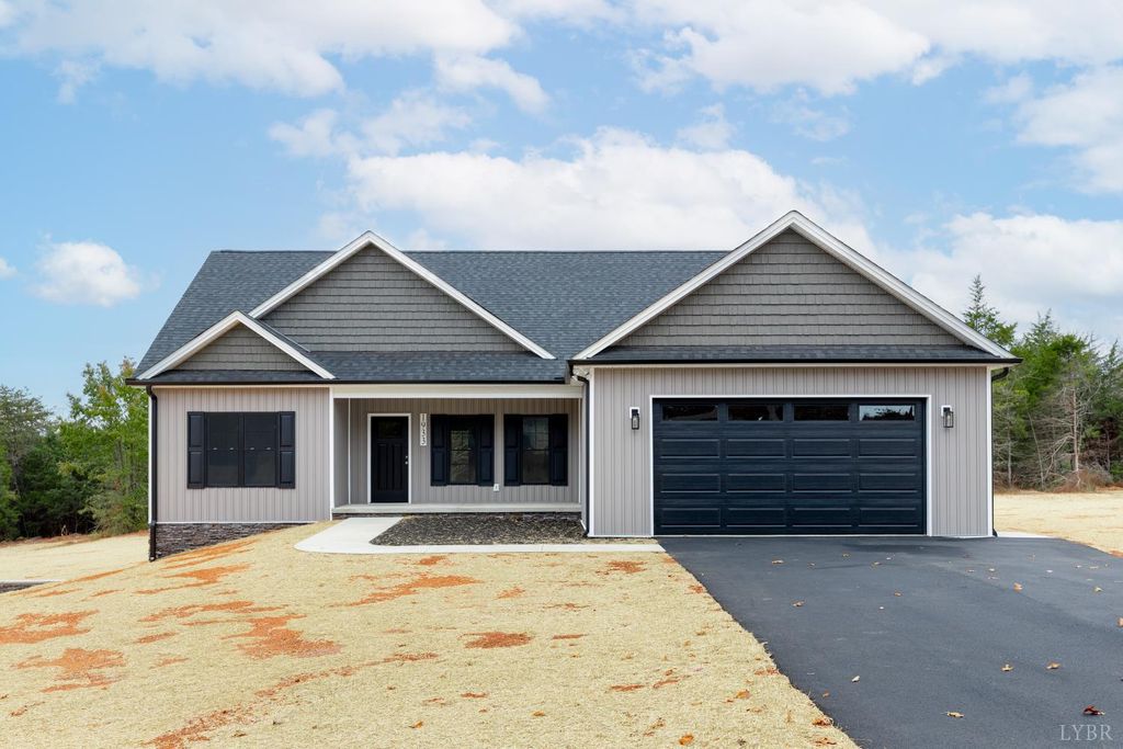 1933 Bear Creek Road, Rustburg, VA 24588