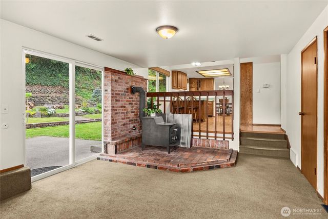 422 142nd Street Ct S, Tacoma, WA 98444