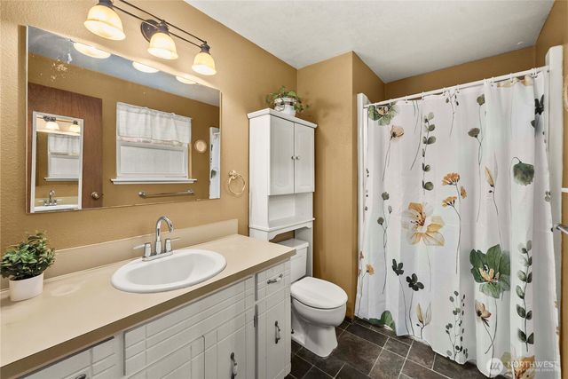 422 142nd Street Ct S, Tacoma, WA 98444