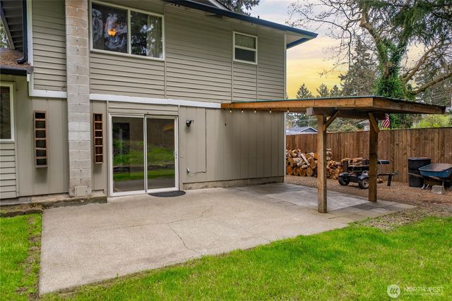 422 142nd Street Ct S, Tacoma, WA 98444