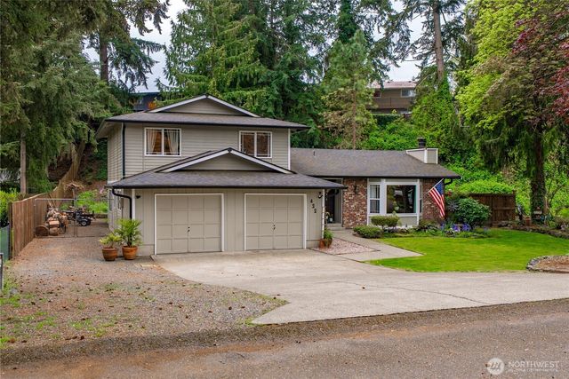 422 142nd Street Ct S, Tacoma, WA 98444