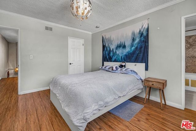 1766 Midvale Avenue, Los Angeles, CA 90024
